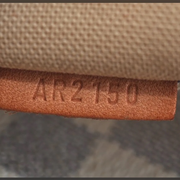 SOLD Bundle Louis Vuitton Damier Azur Totally MM Tote Bag & Matching Wallet - Picture 11 of 16